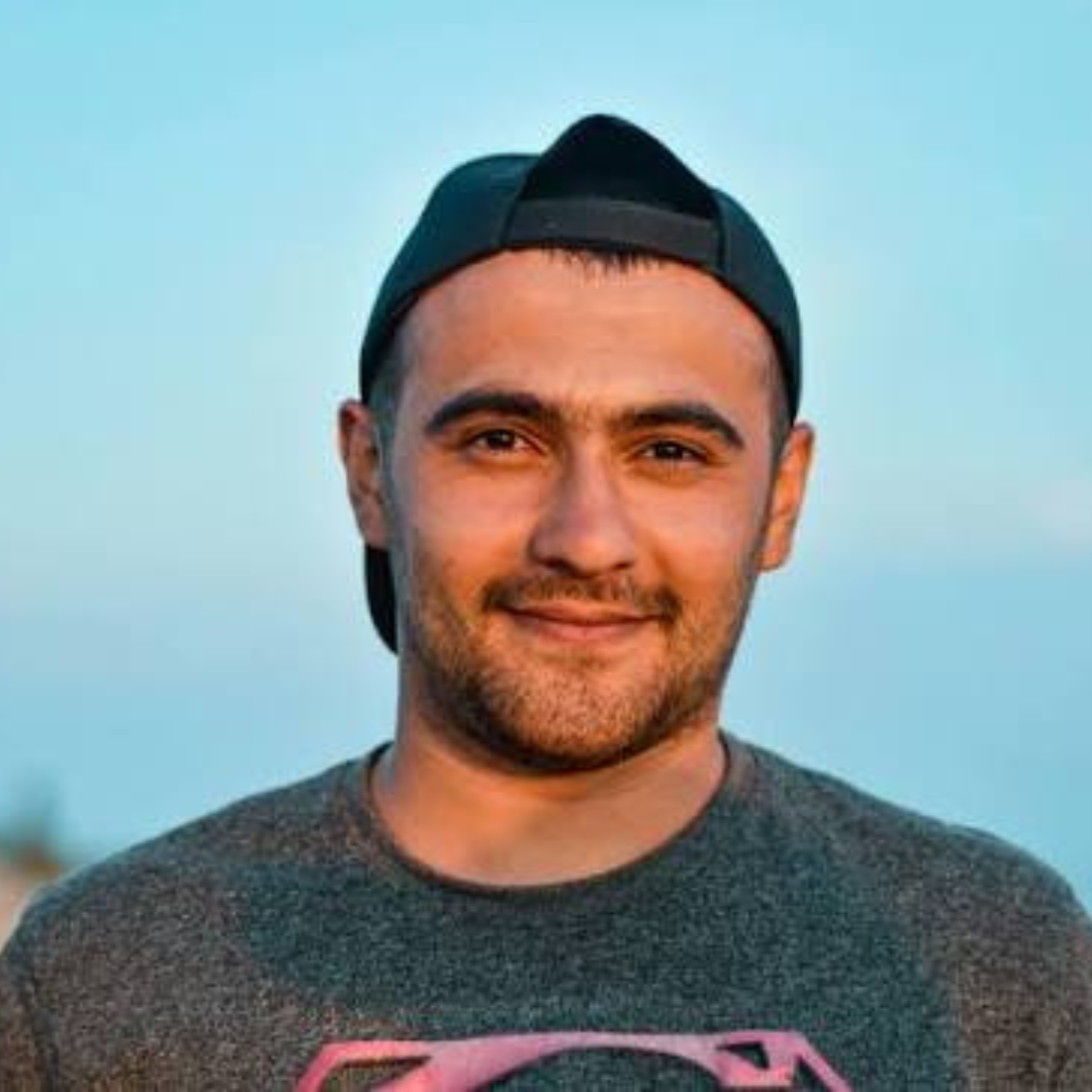 Alejandro R.